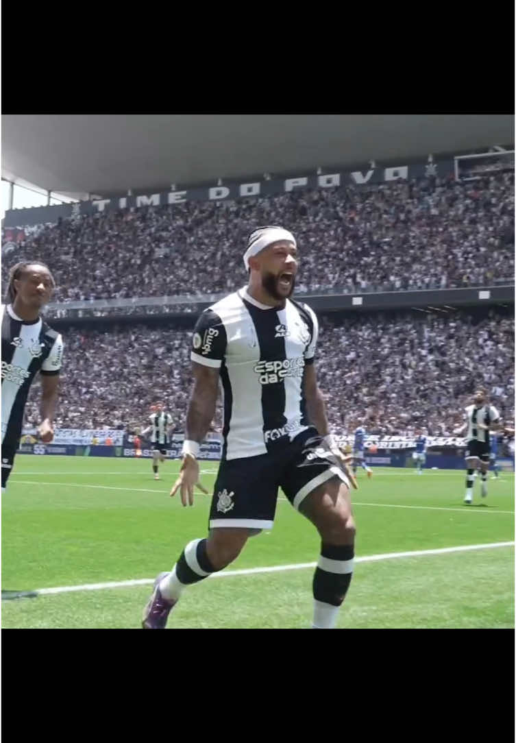 Memphis' best club debut? | #memphis #depay #memphisdepay #depayedit #football #depayprime #foot #corinthians #depaycorinthians #pourtoi 