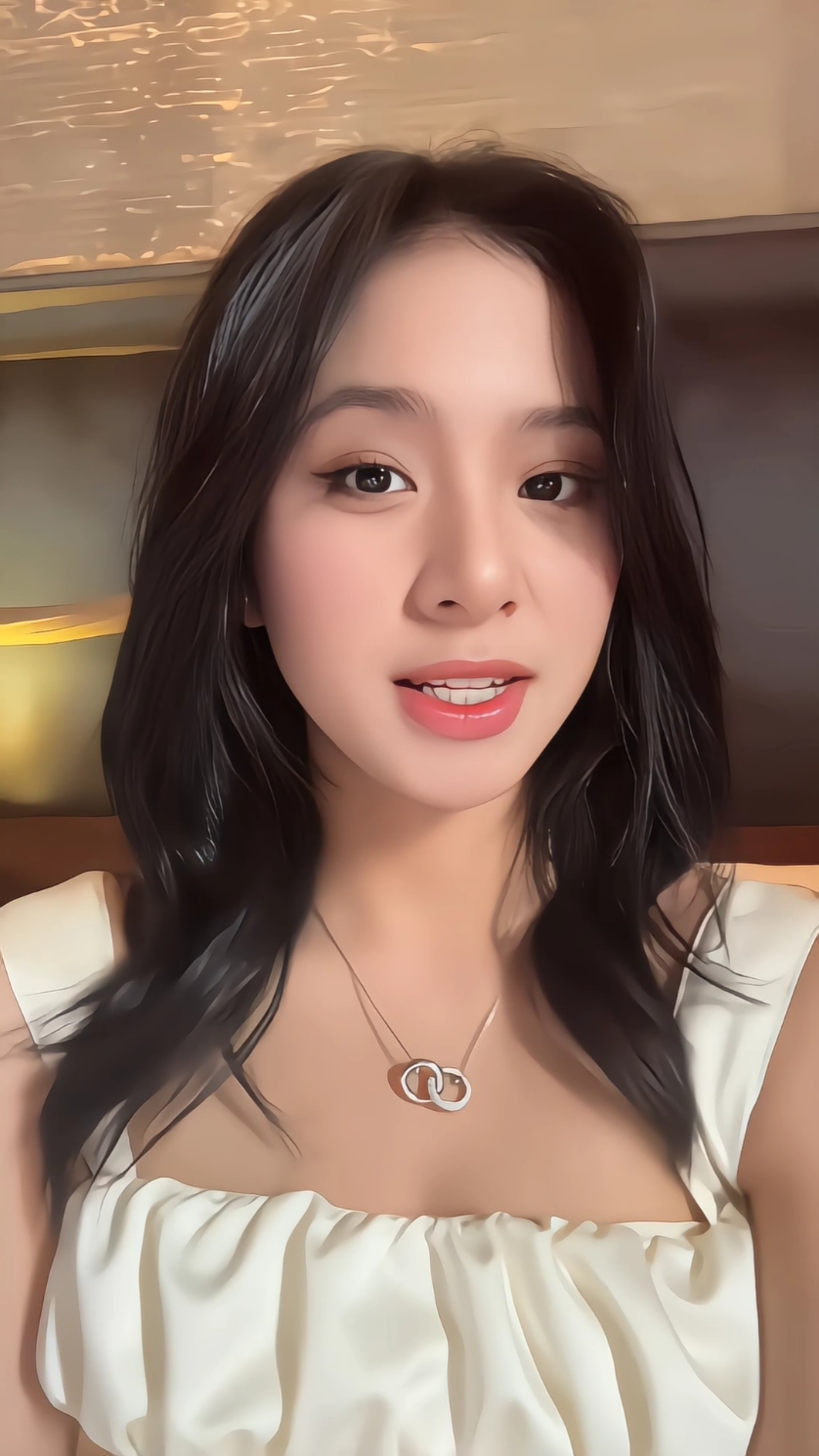 JJ terakhir ditahun ini🥹🤍 #zee #zeejkt48 #aziziasadel #exmemberjkt48 #berandatiktok #trendingtiktok #fyp #fypage #fypdong #fypppppppppppppp #berandafyp #xcyzba 