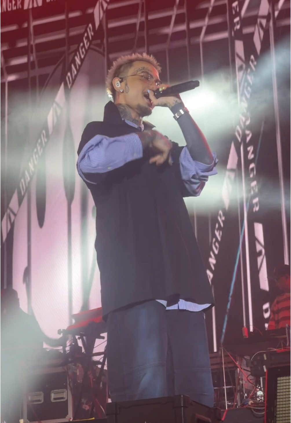 วันข้ามปีกับ #URBOYTJ 🖤 #CountdownCTW2025xURBOYTJ #URBOYTJ  #CountdownCTW2025 #CTWBKKCountdown2025 #CentralCountdown2025 #CTWWorldBestEntertainment #CentralPattana #centralwOrld