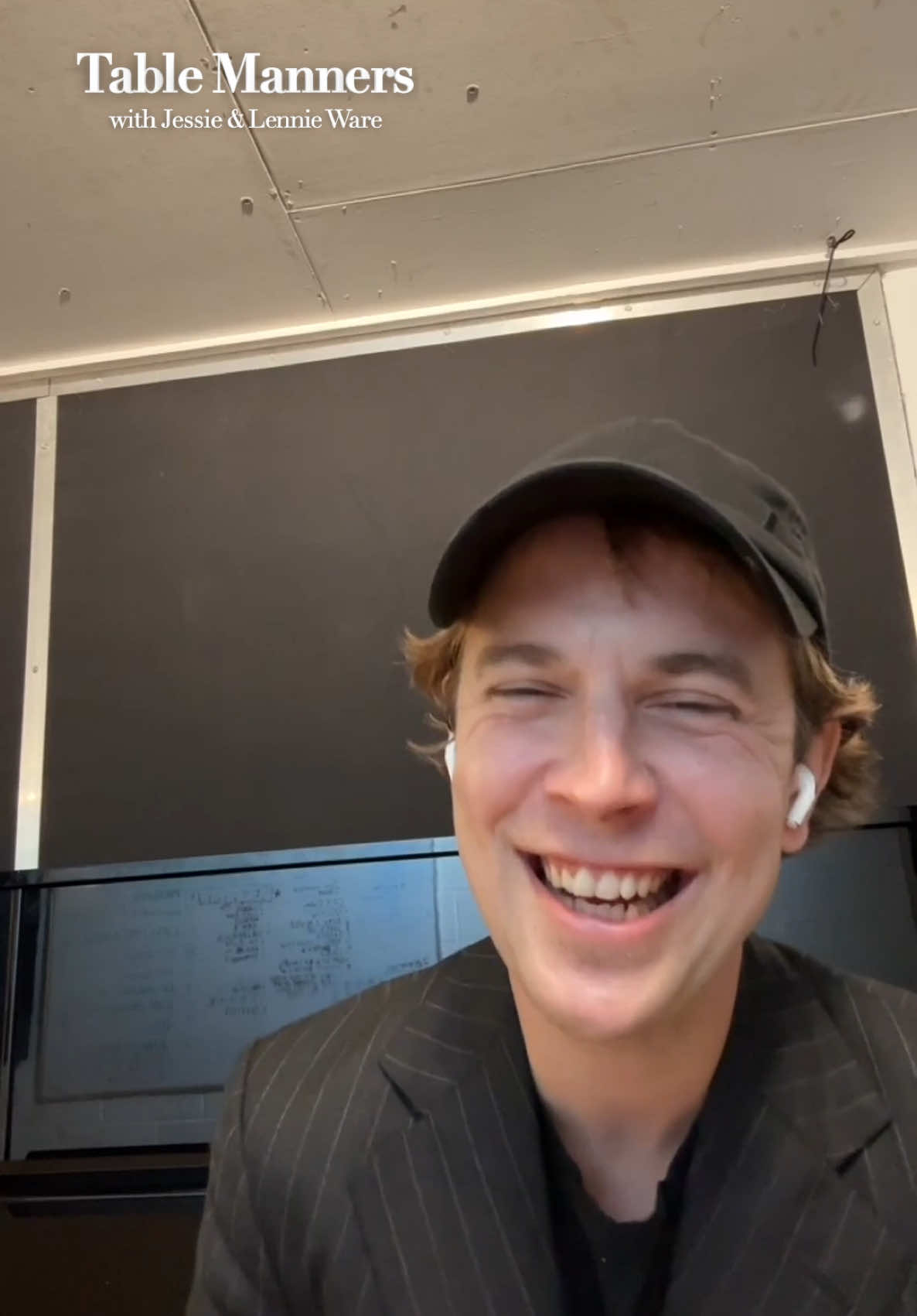 What is the best and worst Christmas present that you have given or received? @Tom Odell 