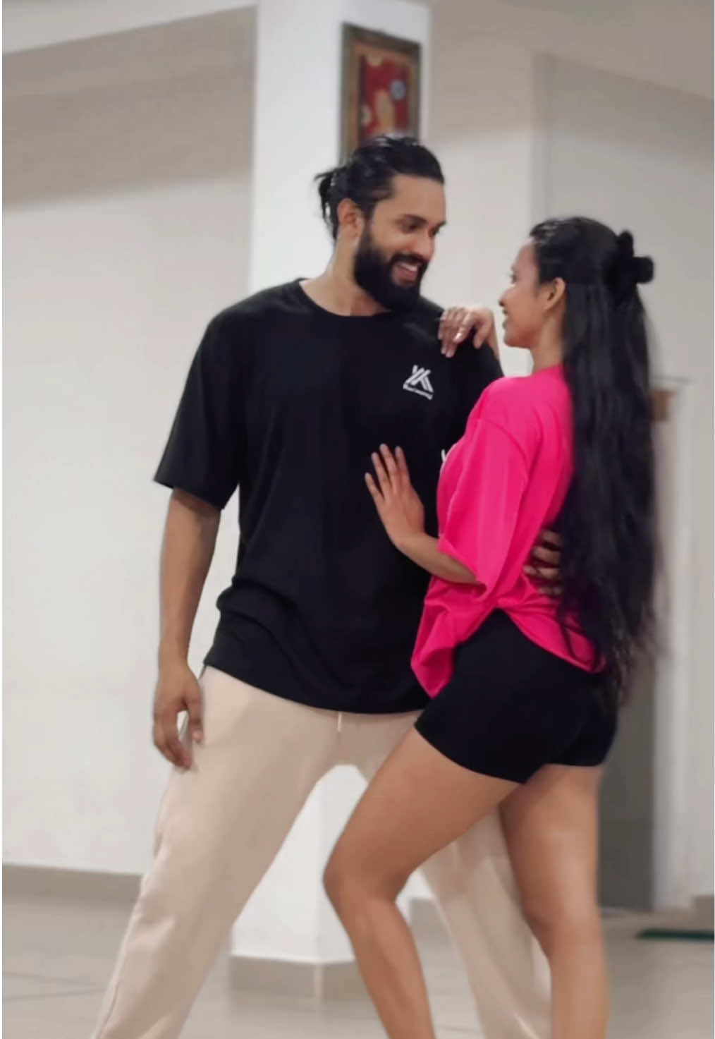 මිනාච්චී💃 #piyumidismanthi #tiktokviral #dancer #meenachchi #hectordias #tiktokviralvideo #nimeshedirisinghe #foryou #trending #viral #viralvideo #newsong #dance #ishadiamanda @ishadi_amanda @Nimesh edirisinghe @Diona_dias @Dias Family 