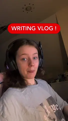 #WRITERTOK || Welcome to my first writing vlog! 💜 || Click on the links to find my socials! 🤍 || #writervlog #writer #BookTok #authortok #foryoupagee 