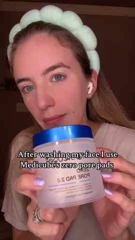 The first step to my skincare routine @medicube #medicube #clearskin #cleanskin #zoreporepads #zeropores #goodbyewrinkles #skincare #skincareroutine #tonerpad #skincaretips 
