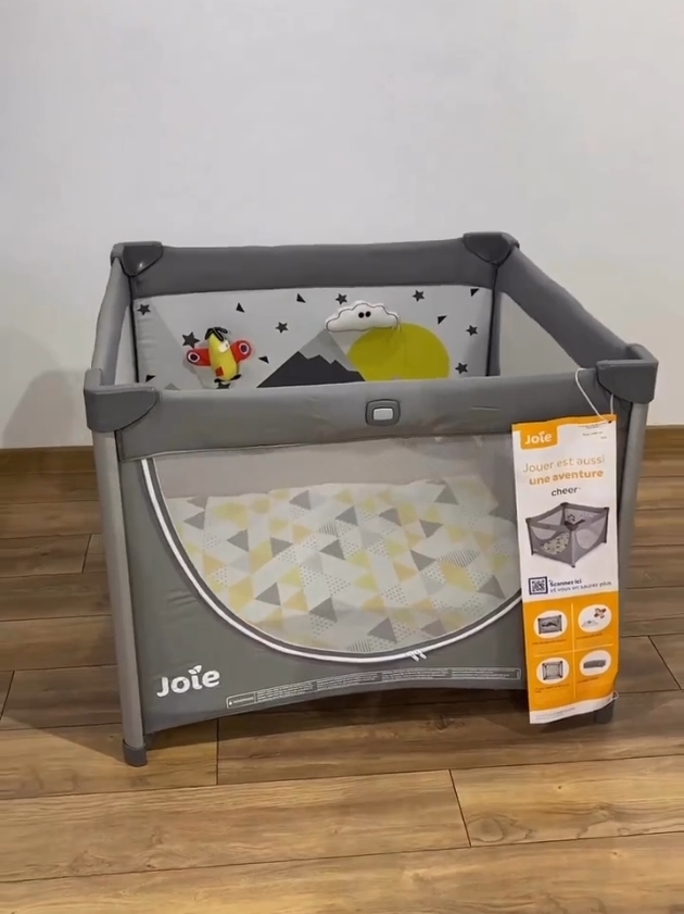✨Un espace joyeux conçu pour être la destination parfaite pour les petites exploratrices en développement, leurs aventures diurnes et leurs sommeils paisibles. #nouveauné #bebe #pregency #kid #baby #mamanblogueuse #مولود_جديد #مولود #امومه #crèmesolairemustela #parcbébé #litparc #parcdejeux #joie #fyp 