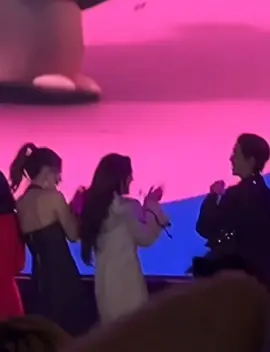 LOOK AT THEMMMM😭😭😭 FREENBECKY X CTW BYE2024 #CountdownCTW2025xFB  #CountdownCTW2025  #ฟรีนเบค #FreenBecky  #srchafreen #beckysangels 