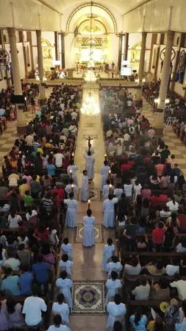 Midnight Mass at Our Lady of Consolation Parish of Guindulman, Bohol.  #fyp #foryou #fypage #foryoupage #sakristanph #sakristan 