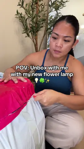 Adding a touch of charm to my space with this beautiful flower table lamp from TikTok Shop! 🌸✨ #flowerlamp #lamp #tablelamp #tiktokshopmademebuyit #tiktokshopholidaydeals #homedecor #tabledecor 