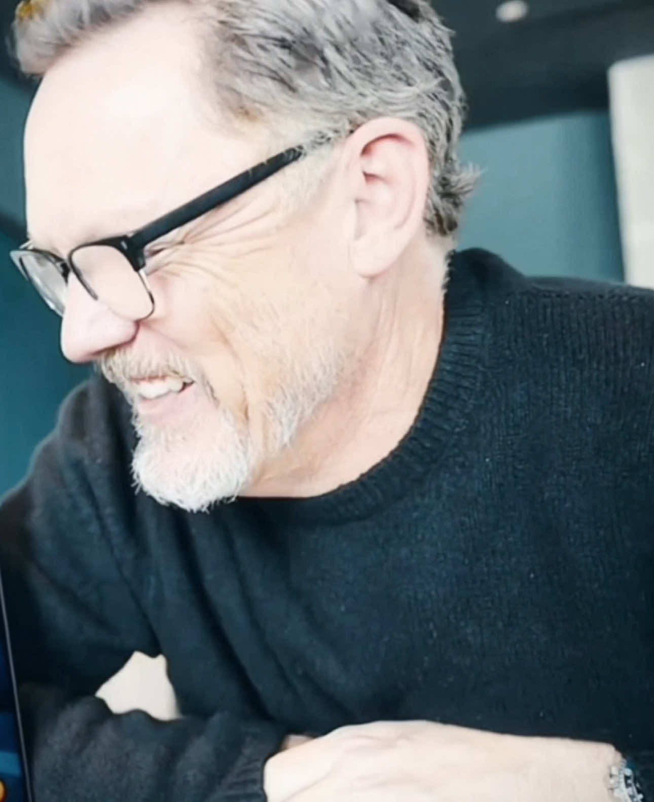 #MATTHEWLILLARD || Guys omg the year is over that is crazy 😭😭😭 Thanks to everyone for the support and love this year 🩷🩷🩷 I can’t believe taht i met Matthew and @✩tiffany✩(nathan’s version🐺) this year and fulfilled so many of my dreams😭 Special Thanks to Niki,Evan,Tiffany and Lucia 🩷 #matthewlillard #tatumriley #skeetulrich #sidneyprescott #screambilly #screamstu #scream #scream #edit #scream1996 #billyloomis #stumacher #screamedit #TikTokPromote #celebrityedits #capcutedits #capcutedit #movies #capcutpro #viral #capcut #shesallthat #senseless #deadmanscurve #thecurve #slcpunk #punk! #scoobydoo #shaggy #timlaflour #stevo #fnaf #fivenightsatfreddys #williamafton #goodgirls #ctfedits #matthewlillardedit #matthewlillardedits #foryoupage #foru #foryou #fypシ゚viral #fypシ #fyp #screammovie