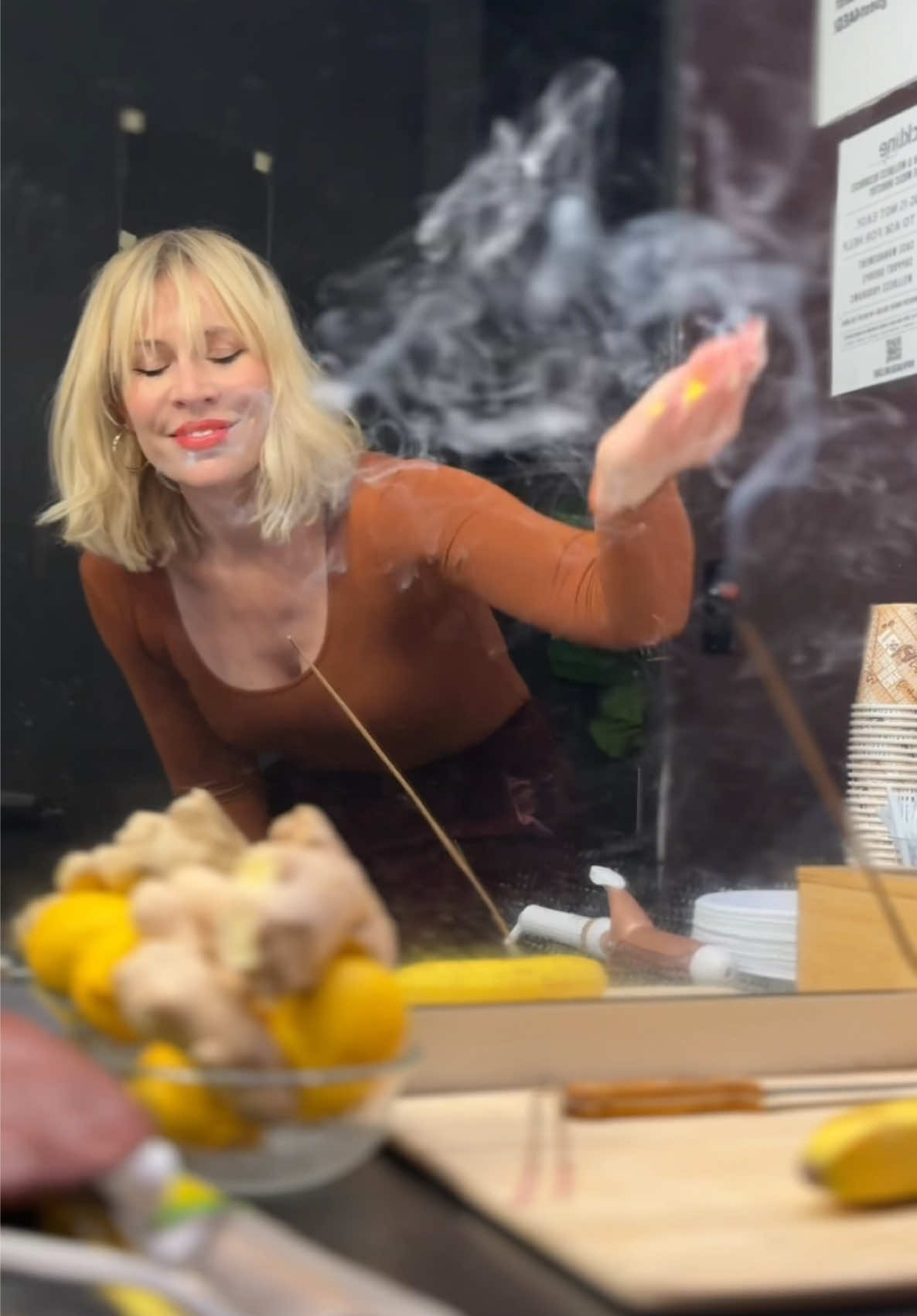 Things we want to say goodbye to this year comment below. I brought the banana on stage with me that night 🍌