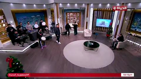 أورتيجا أول ما دخل الاستوديو عمل حالة من البهجة والفرحة بسبب أغانيه الشعبية الجميلة  #واحد_من_الناس