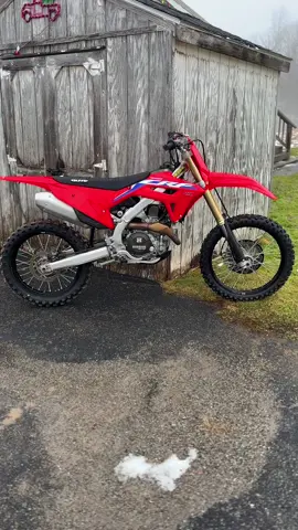 20 percent done how yall likin it? #450 #honda #bikesoftiktok #fypツ #2024 #dirtbike #crf450r #foryoupageofficiall #blowthisup 