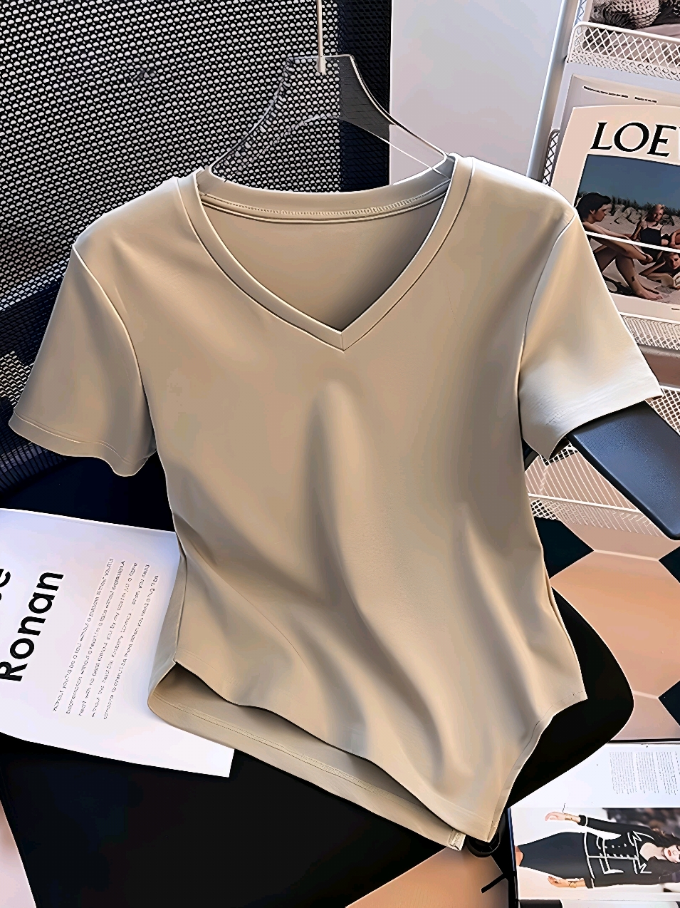 COD Camellia Short Sleeve Crop Top.  #kaoswanita #tshirtwanita #new #kaosmurah #kaoskekinian #top #moca #fashion2025 #OOTD 