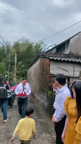 Nhà trai miền tây cưới vợ miền trung❤️❤️❤️#xuhuong #xhtiktok #đámcưới #76quangngai #đámcướimiềntây #cướinhaudi💏💏 #xhuongtiktok #đứcphổ #76h1 #mộđức 