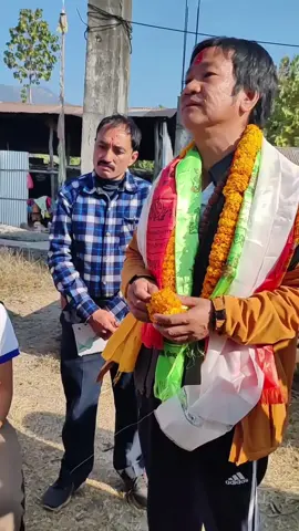 काम गर्नेले भोको पेट बस्नुपर्दैन ! अरुको आश नगरौं ! काम गरौं ! आत्मनिर्भर बनौं !  #harkasampang #mayor #dharan 