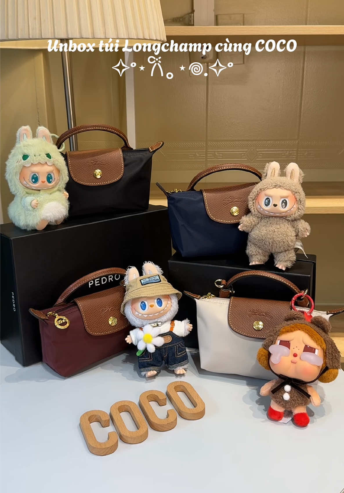 🧧Unbox 4 màu Longchamp bét seo-lơ nhà e, phối thêm mấy e charm cưng xĩu lun nhoaaa. E còn có thêm bản da và nhiều màu nữa ạ🪭 #longchamp #longchamplepliage #tuilongchamp #pedro #unboxpedro #cnk #charlesandkeith #charleskeith 