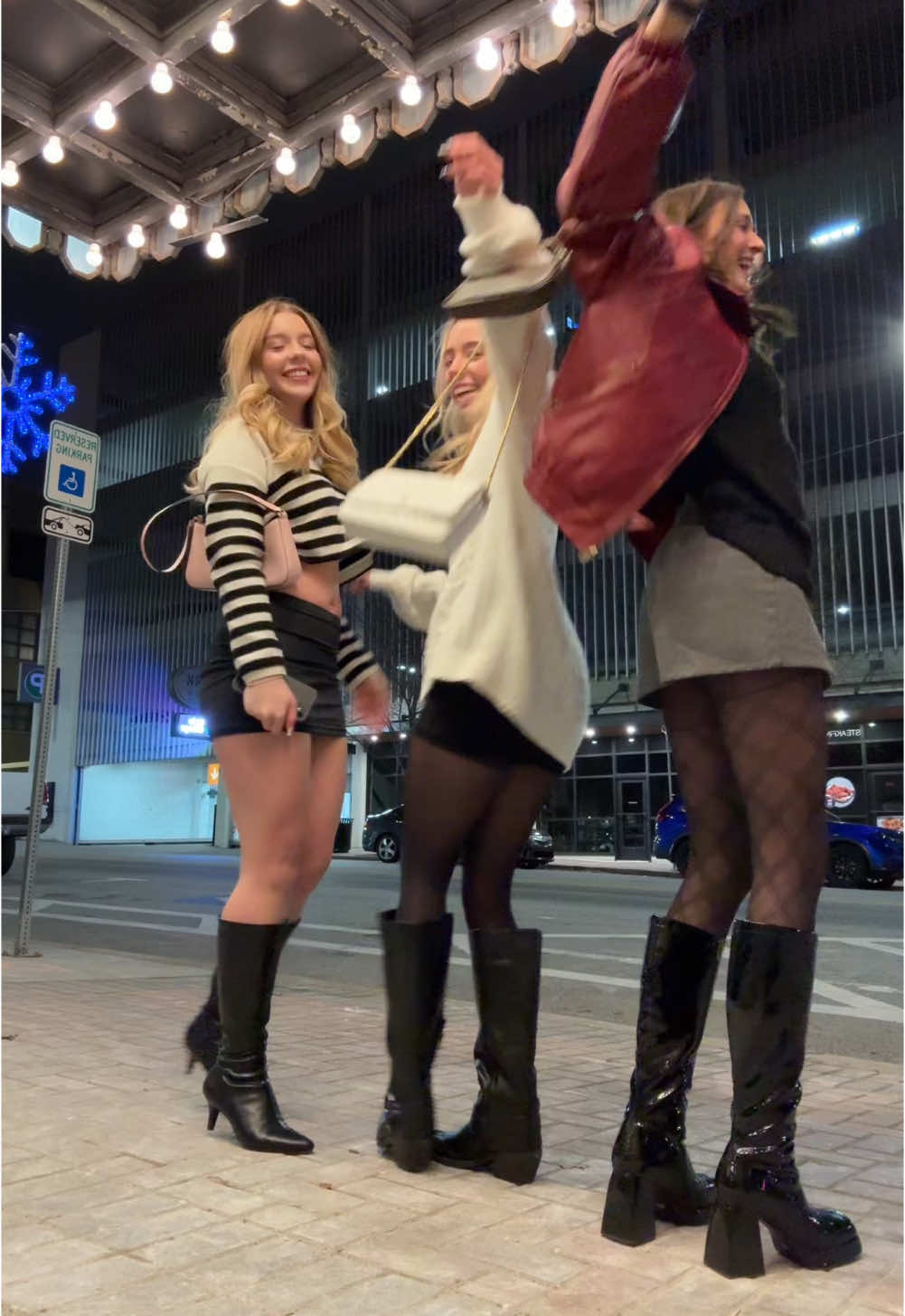 nye😁😁