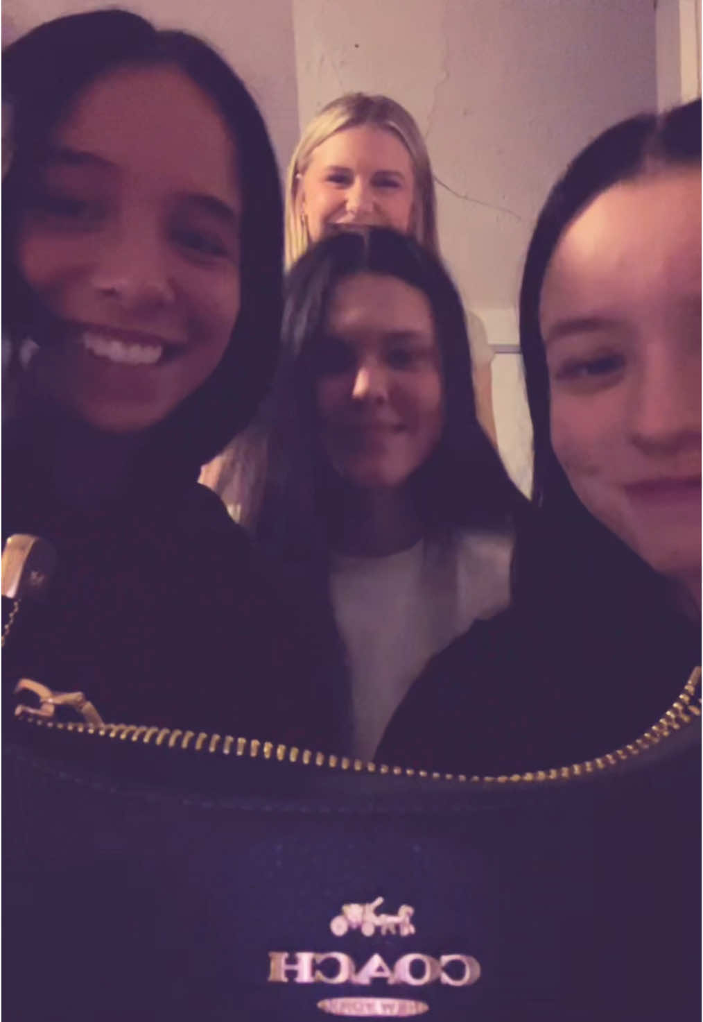 my brunettes🩷🩷 #2025 #happynewyear @Jayden @Maddie🤍 @. 