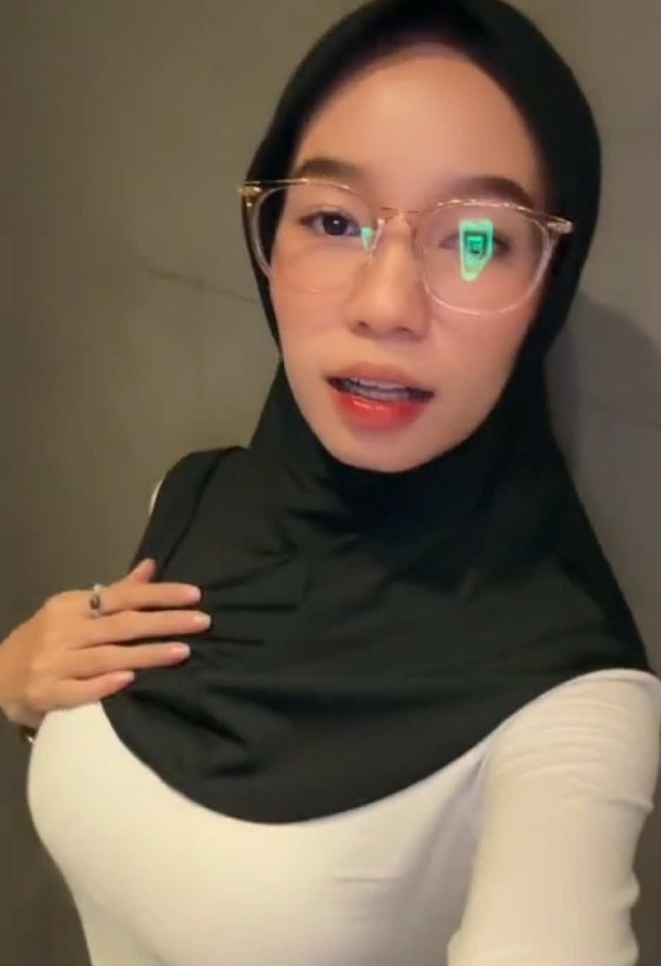 New Fadhilahrzk 💋 fit check, more subscribe ➡️ bio 😘