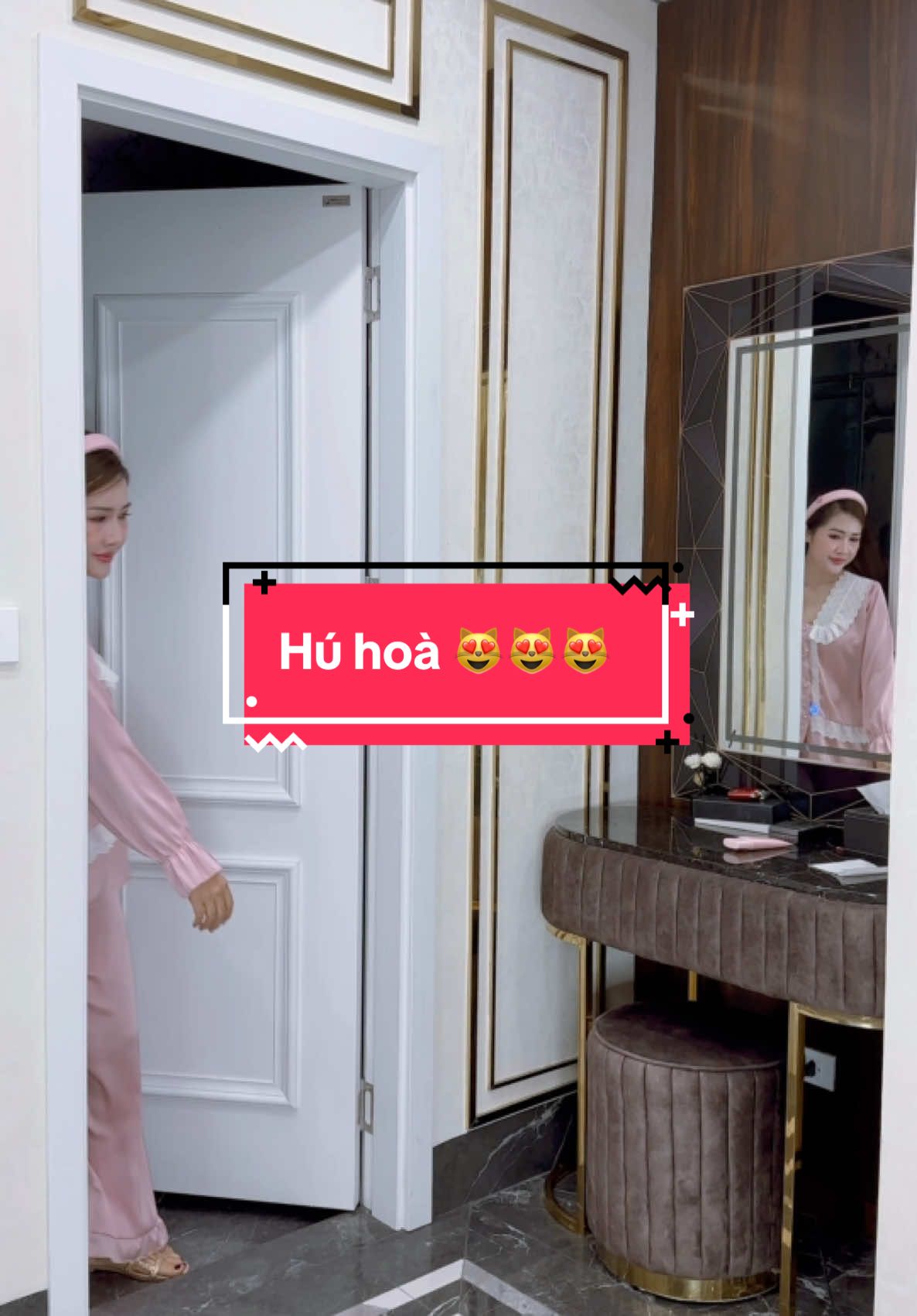 Bộ ngủ lụa Hồng đáp bèo tiểu thư xinh quá #bongulua #bonguluacaocap #dobomacnha #dobolua #bongubanhbeo #bonguluacaocap #anhlonglanh #anhlonglanhreview 