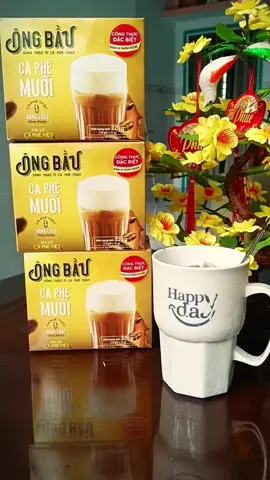 Cà phê Ông Bầu thì chắc ko còn xa lạ với cả nhà nữa đâu ha. Thử đi sẽ ghiền lắm luôn nha 😊 #xaykenhtiktok2024 #tiepthilienket #cafe #cafemuoi  #xh 