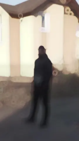 добро день друзі наступаешам с новому році    желааю вам гарного настроениа  щастя здоров'я   друзі жду ваших найкращі коментарі лайки підпис будласка 