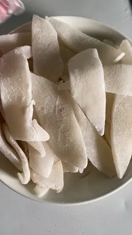 Mứt dừa non mềm dẻo ít ngọt. Em có để trong giỏ hàng 🛒 mn vào đặt nhé #mutduanon #mutdua #mutdua🥥 