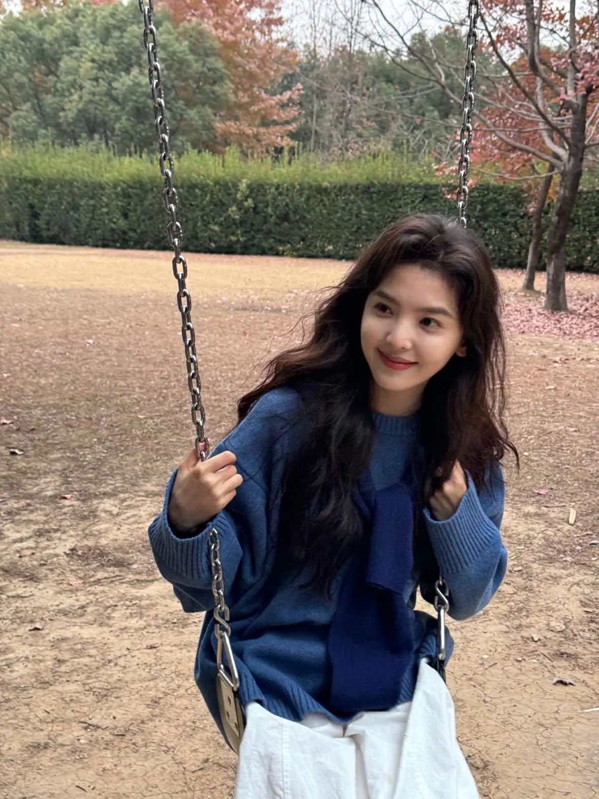 năm mới xin vía chụp ảnh xong up luôn k cần chỉnh như bé Nan 🥲#chuongnhuocnam #chươngnhượcnam #zhangruonan #章若楠 #xuhuong #fyp #xiaomimi