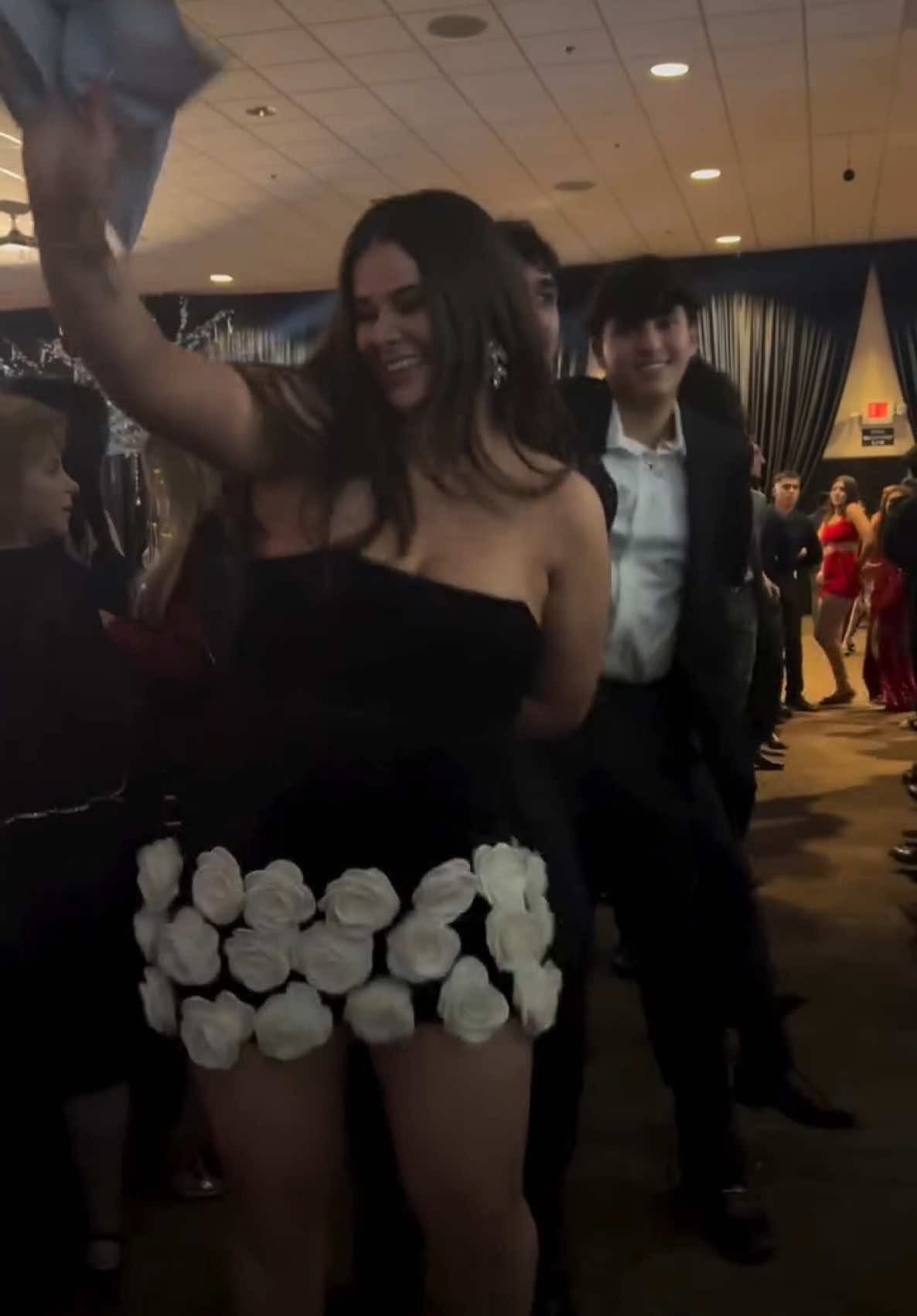 Rock wit it #assyrian #assyrianfyp #assyriantiktok #fyp #assyria #assyriansong #assyriansongs #assyriansinger #assyriansingers #assyriandance #assyriandancer #assyriandancers #assyrianmusic #assyrianparty #newyear #dance