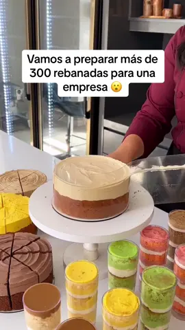 🔴 Visita el link de mi perfil para aprender repostería desde cero👩‍🍳🍰 #cakedecorating #cakeboss #reposteria #pasteleriacreativa #pasteleria #reposteriacasera #reposteriaencasa♥️ 