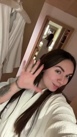 HAPPY NEW YEAR❤️🎊 can’t believe it’s 2025