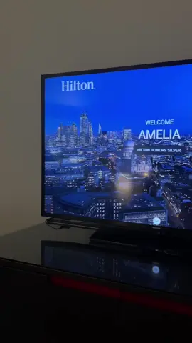 The perfect spot for a few nights away 🥰 #hilton #hiltonhotel #canarywharf @Canary Wharf #ugchotel #ugctips 