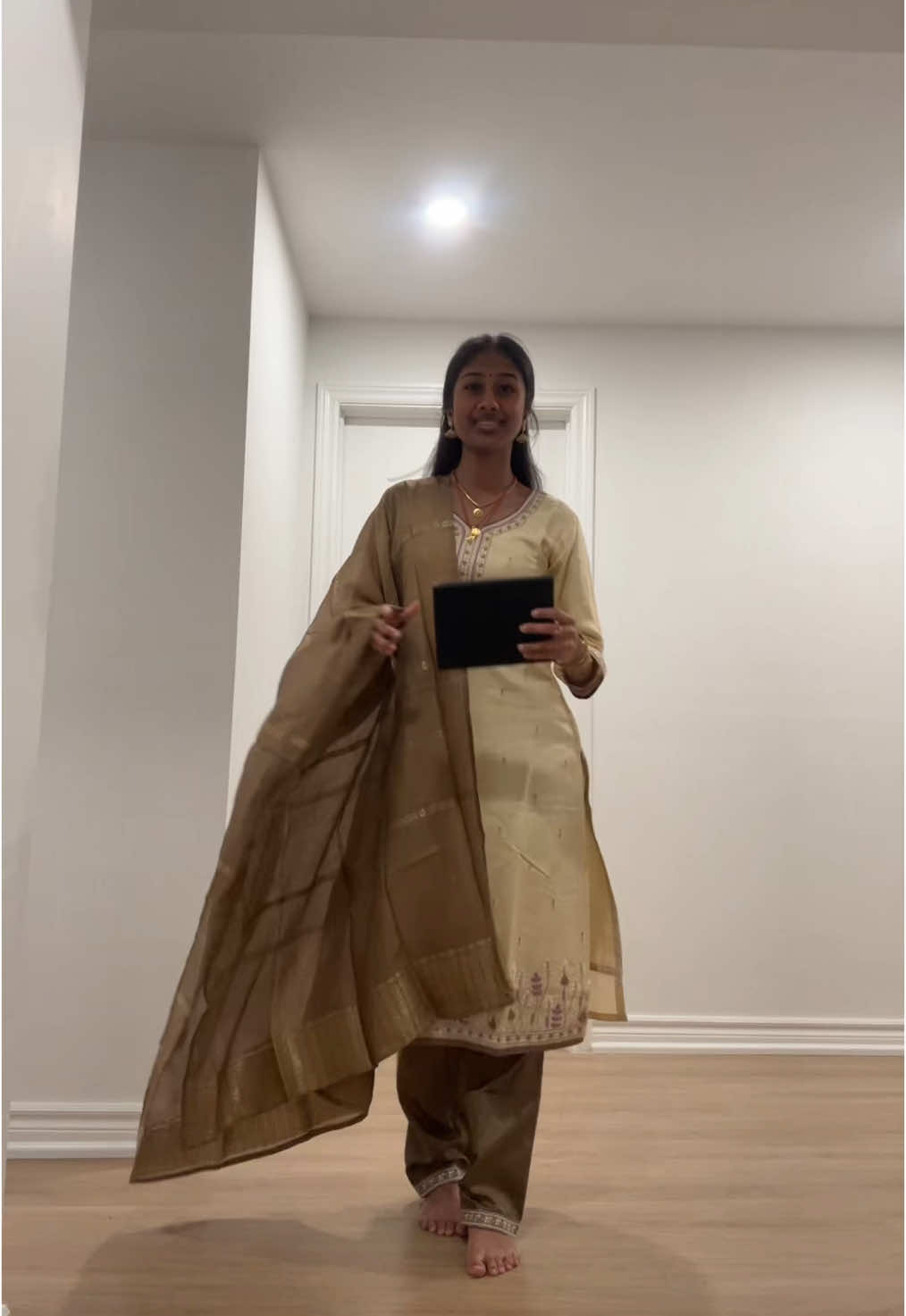 #tamil #bharathanatyam #classical #dance | dc: @Naveena Sabu 