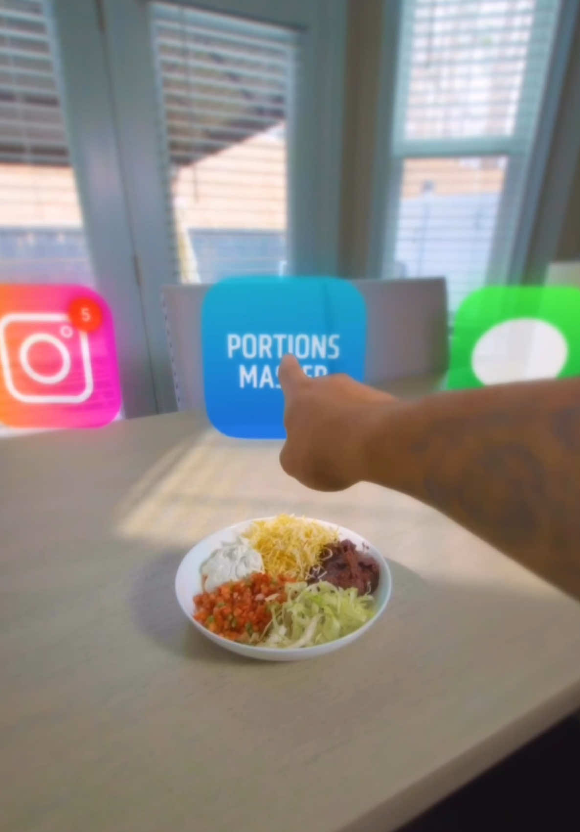 Creating augmented reality videos is always funny 😆  #videography #videoediting #behindthescenes #videoeditor #aftereffects #vfx #vfxbreakdown #adobeaftereffects 