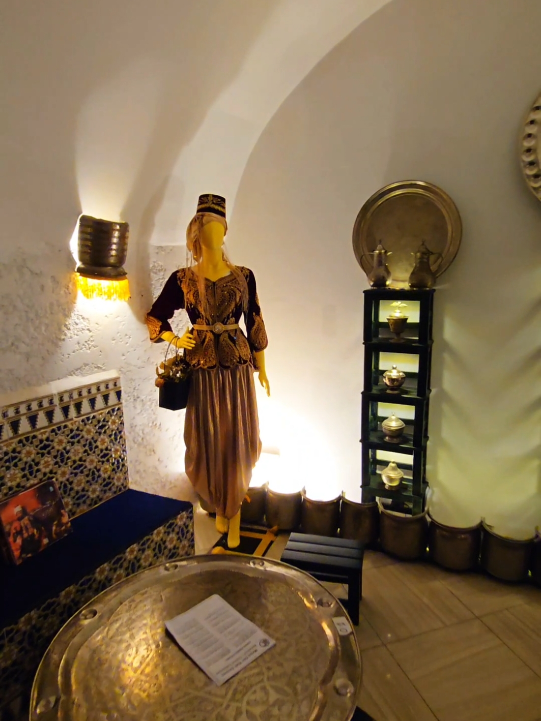 Restaurant traditionnel  📍 Casbah , Alger centre  . . . . . . #algerie #fyp #viral_video #القصبة #restaurant restaurant 
