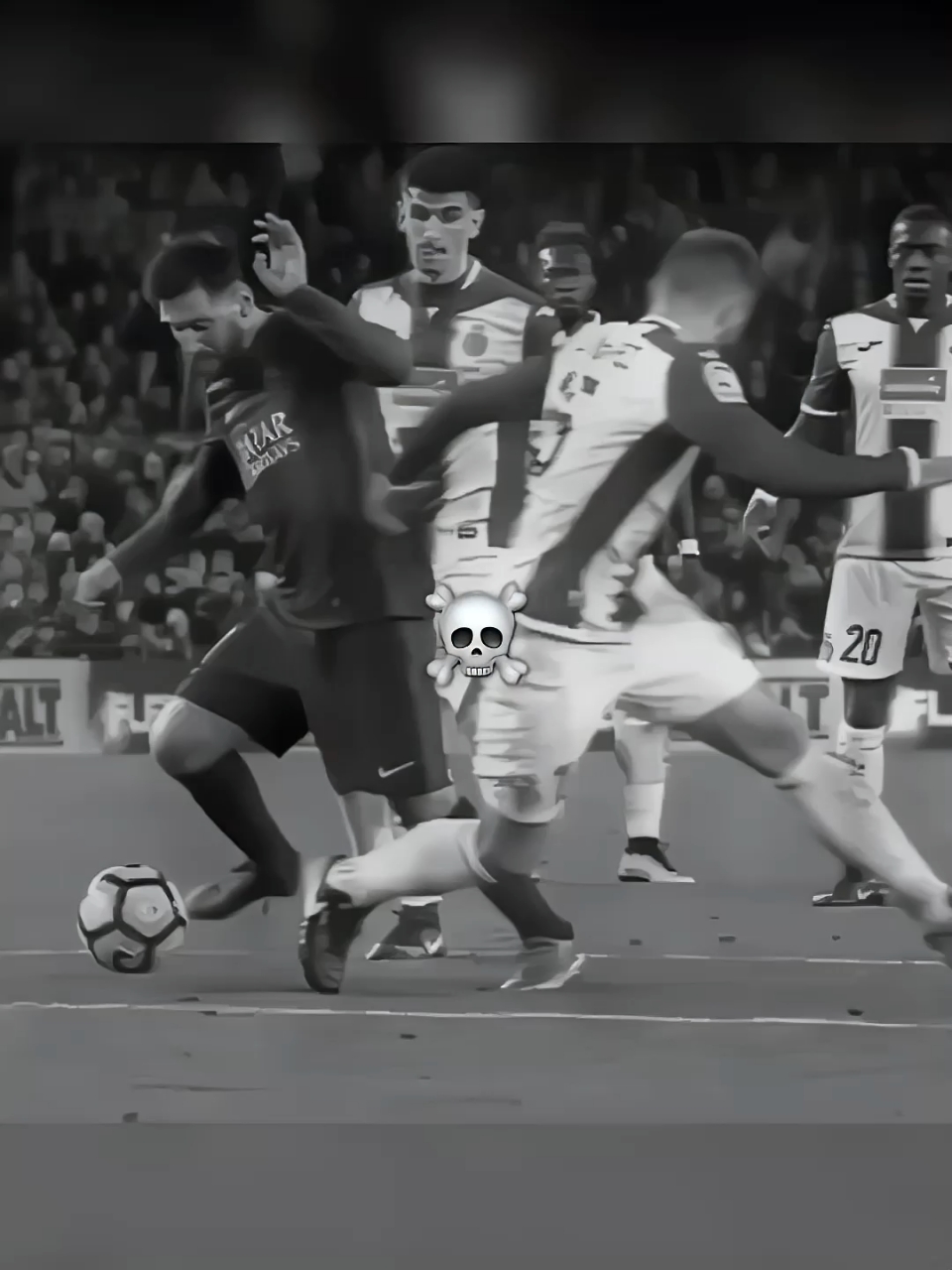 Messi LEGENDARY solo goals ☠️🤯 #footballedit #Soccer #edit #messi #goat #barcelona 