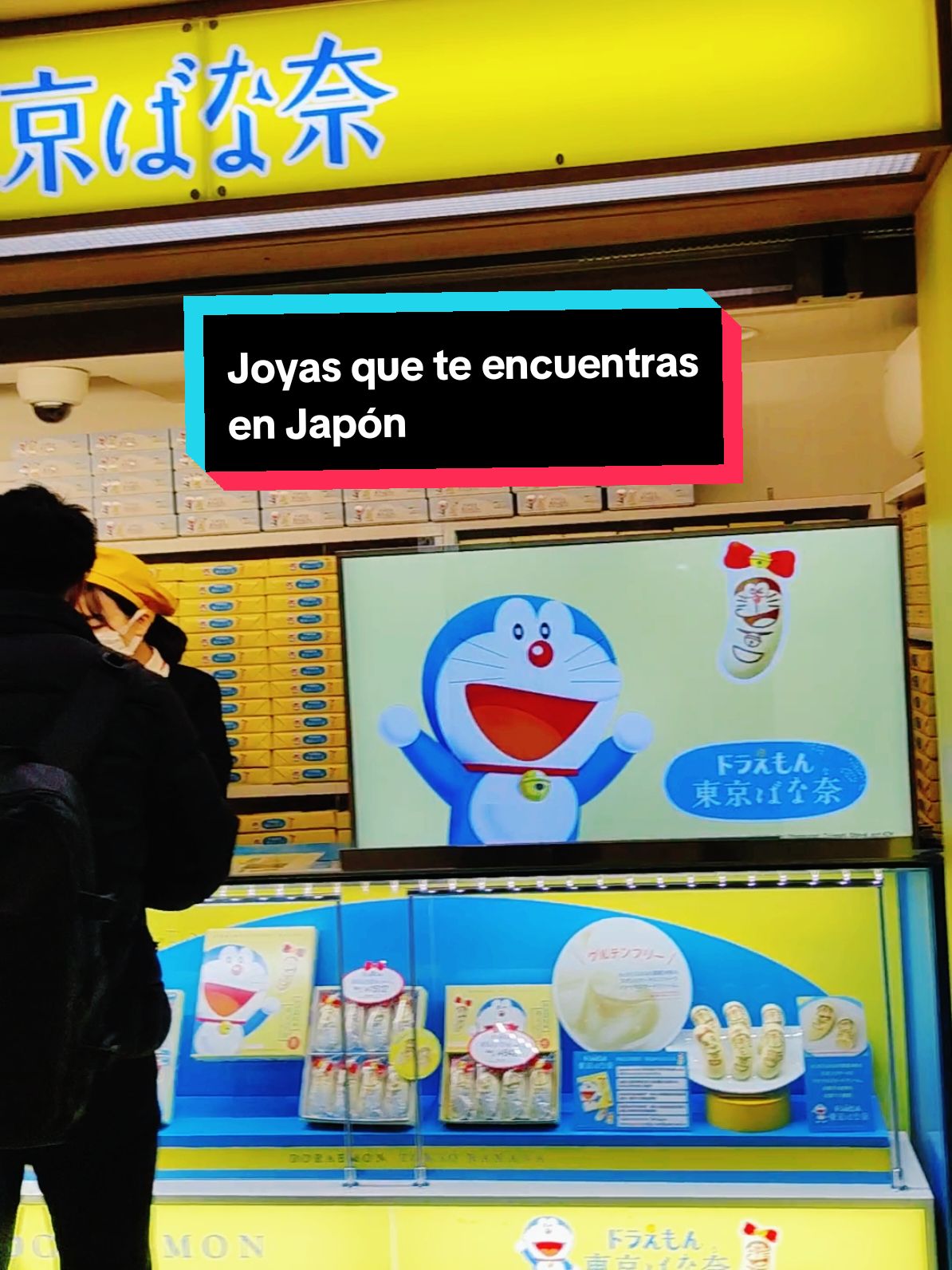 Amo que en #japon encuentras #anime por todos lados 🇯🇵❤️ . . .#doraemon #tokio #tokyo #japanese #kyoto #doraemonlovers #opening #openinganime #japanese 