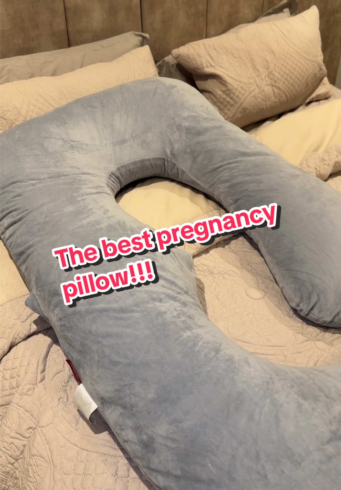 Couldn’t recommend this pillow enough!! Even if your not pregnant😂💤#fyp #fy #pregnacypillow #pregnant 