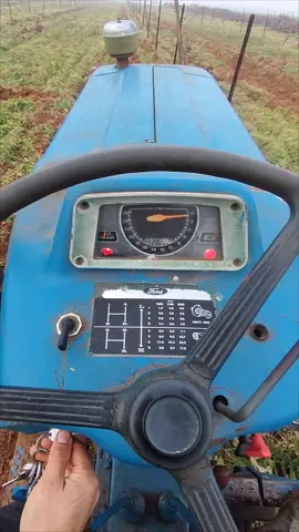#moteur #diesel démarrage à froid cold start #Ford #tracteur tracteur