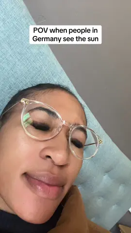 😭😭 the sun in Germany does not exist bro 