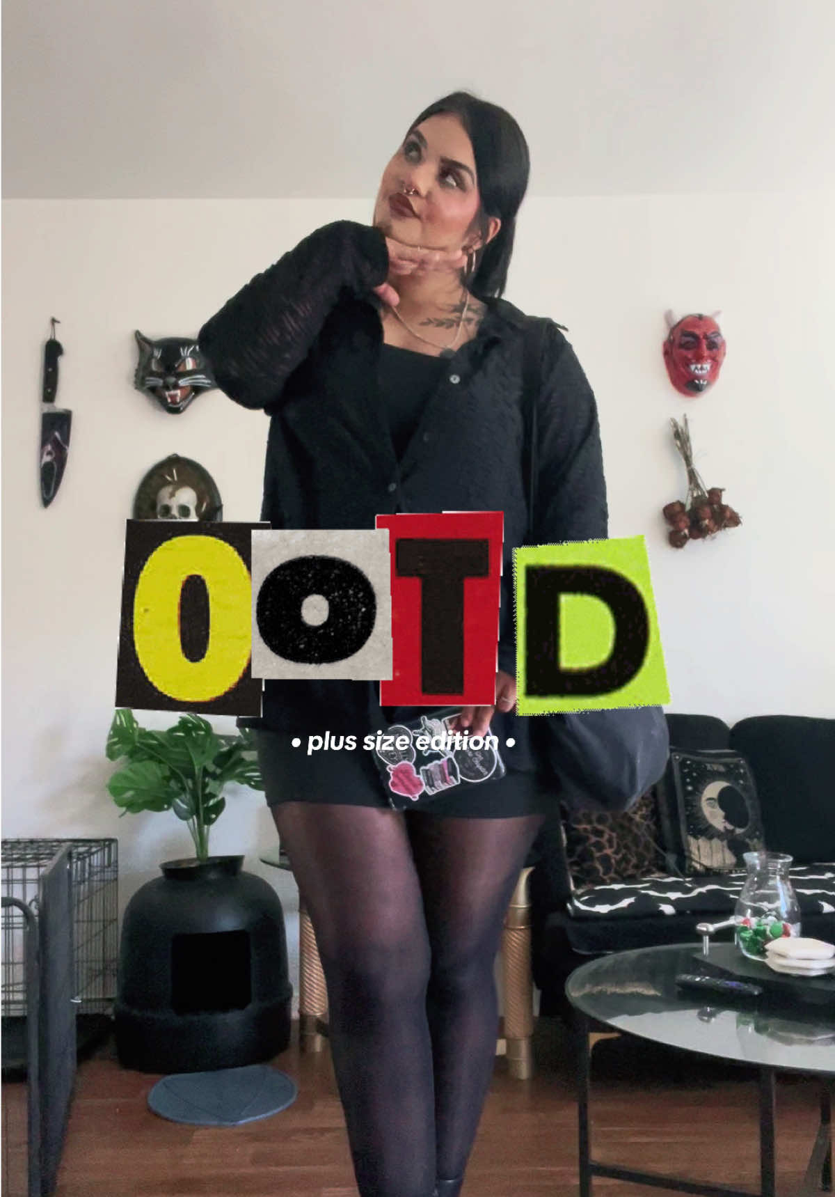 Happy New Year 🖤🎉 #nye #OOTD #goth #softgoth #alttok #plussize #curvygoth #sandiego #thrifting #90saesthetic #singlemom #momtok #thrifthaul #90sinspired 