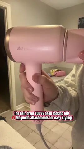 #wavytalk #wavytalkpro #hairdryer #heatdamage #frizzreduction #healthyhair #healthyhairtips #negativeionhairdryer #fastdrying 