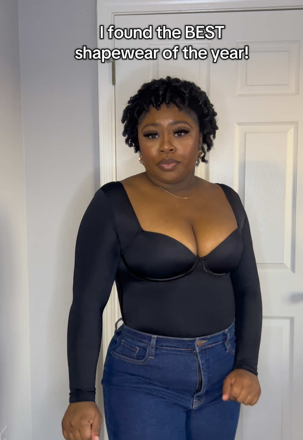 A must have! 🥰🥰 Ladies boost your confidence with the bodysuit! I’m obsessed 🖤 #fyp #bodysuit #shapewear #corset #grown #sexy #confidence #ladies #reviews 
