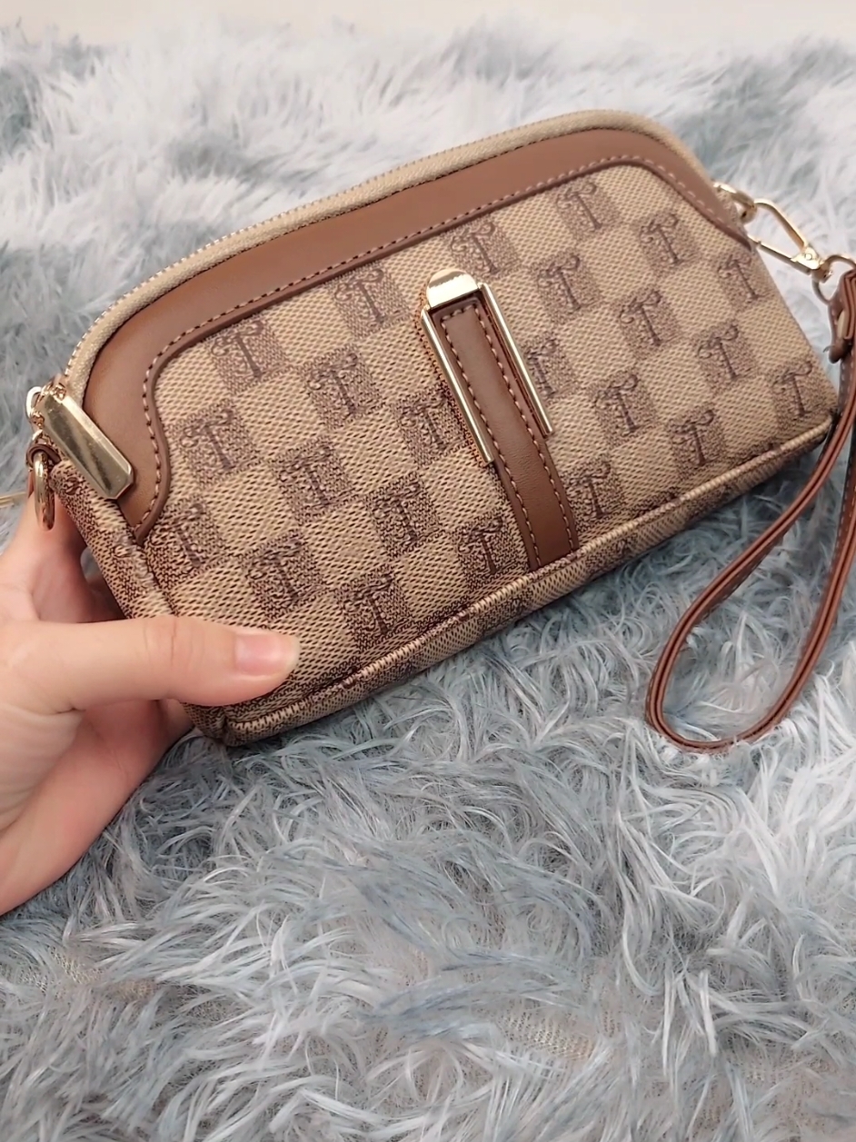 Túi ngang dáng thanh mảnh để điện thoại, tiền, giấy tờ #tiktokcreatorsearchinsightsincentive #tuideocheo #tuideovai #tuidilam #tuidichoi #tuidep #tuixach #tuixachnu #Tui Xach Dep Hot 