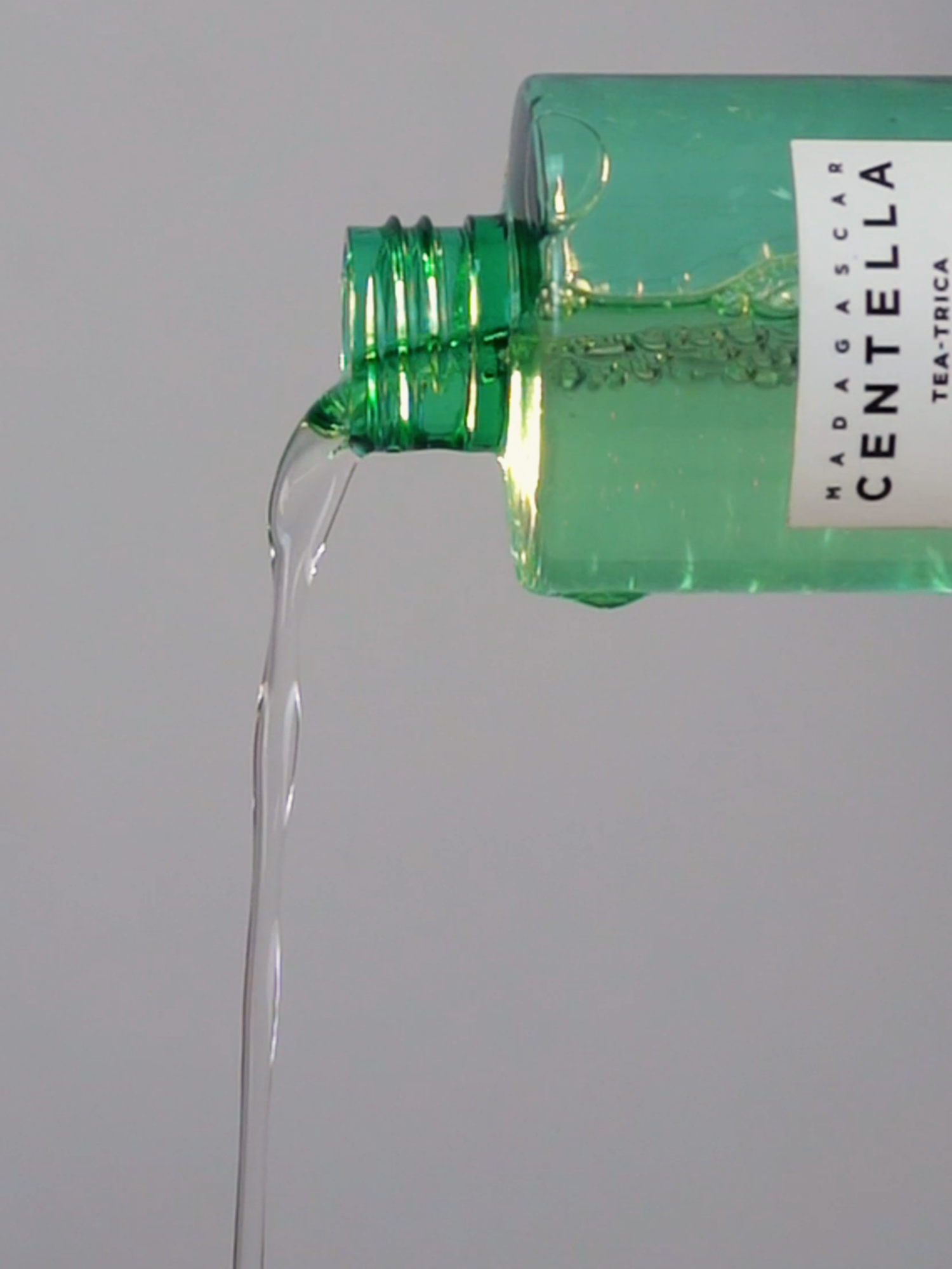 Purify and refresh 🌿✨ The SKIN1004 Tea-Trica Purifying Toner is your secret to clear, balanced skin. #TeaTreeCare #PureGlow