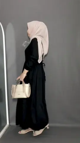 Dress bahan katun, bikin adem 😍😍 #dress #dreshitam #gamishitam #gamiskatun #gamiskekinian #gamismurah 