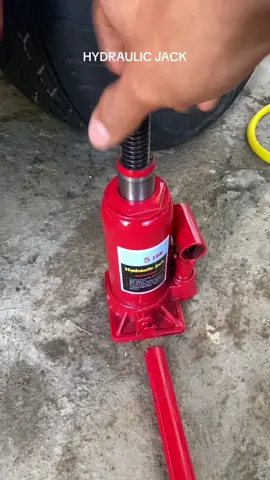 2-5 ton Hydraulic Jack‼️#hydraulicjack #bottlejack #carhydraulicjack #hydraulicjackforcar #fypシ #highquality #bestseller #foryou #fypシ゚viral #fyppppppppppppppppppppppp #everyone 