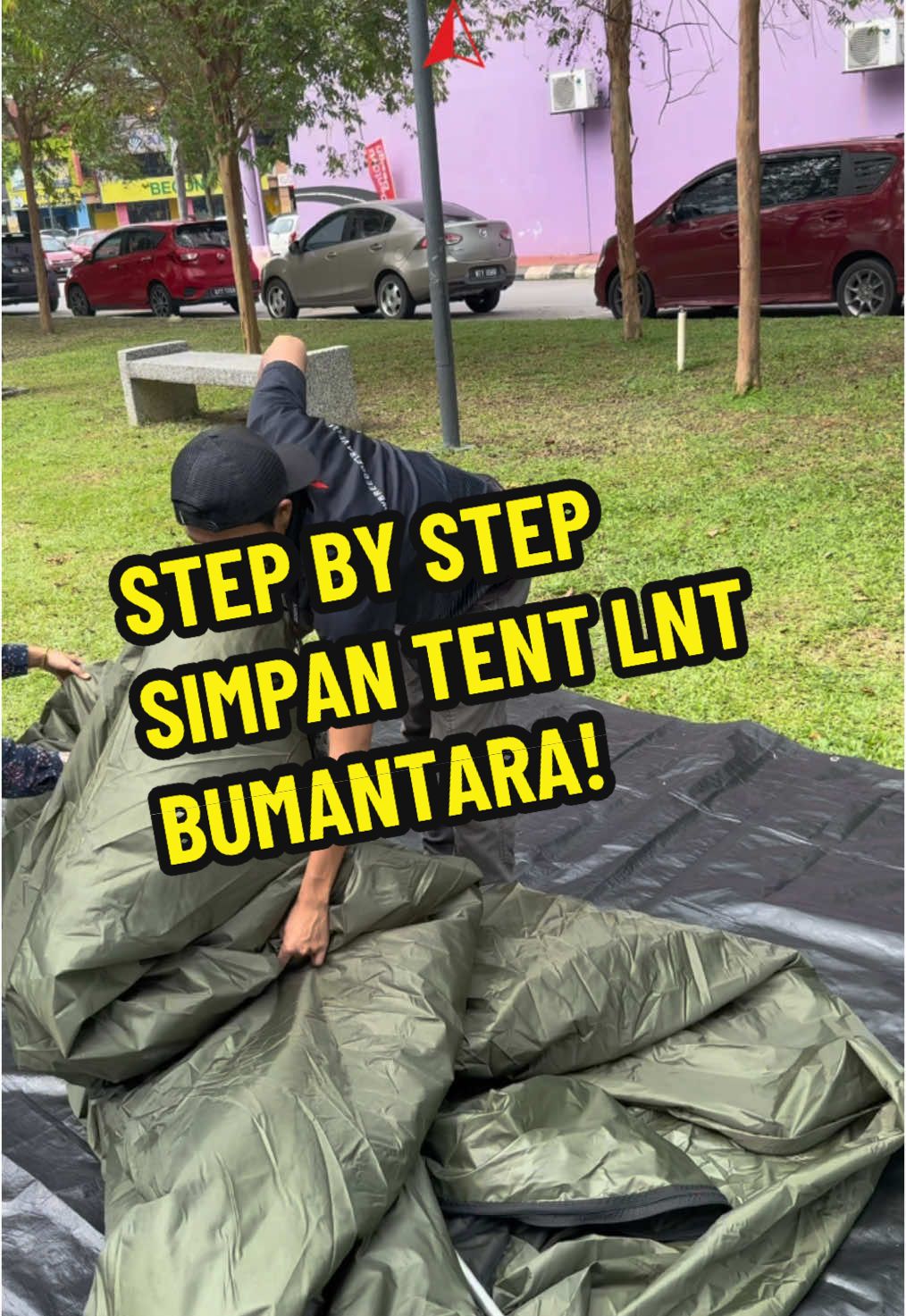 LNT Bumantara nak tutup dan kemas mudah ke tak ni?  Step by step dari awning, outer layer sehingga ke rangka utama khemah.  Make sure korang lipat elok dan kemas sebelum masuk ke dalam storage bag, jangan paksa tutup nanti zip pulak yang bermasalah. Kemas ikut step comfirm jadilah!  #campingmalaysia #camperslife #anbotbangi #anbotstore #anewbreedoftraveller #lntoutdoors #healingitupenting #fyp