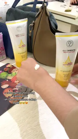 🥹🥹🥹😍 #lotionpencerahkulit #pencerahkulit #bodycareroutine #bodycare #lotion #lotionpencerah #lotionviral 