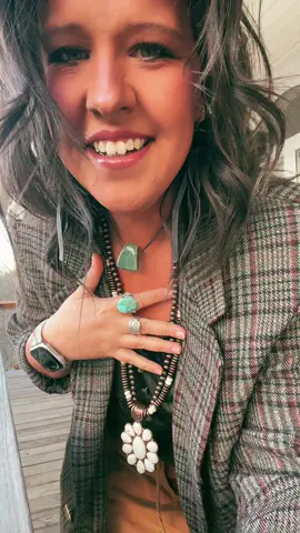… work day blazer…#thunderbird_lifestyle #fyp #foryoupage #trending #punchywesternfashion #OOTD #ootdinspo #turquoisejewelry #style #punchy #workoutfitideas 