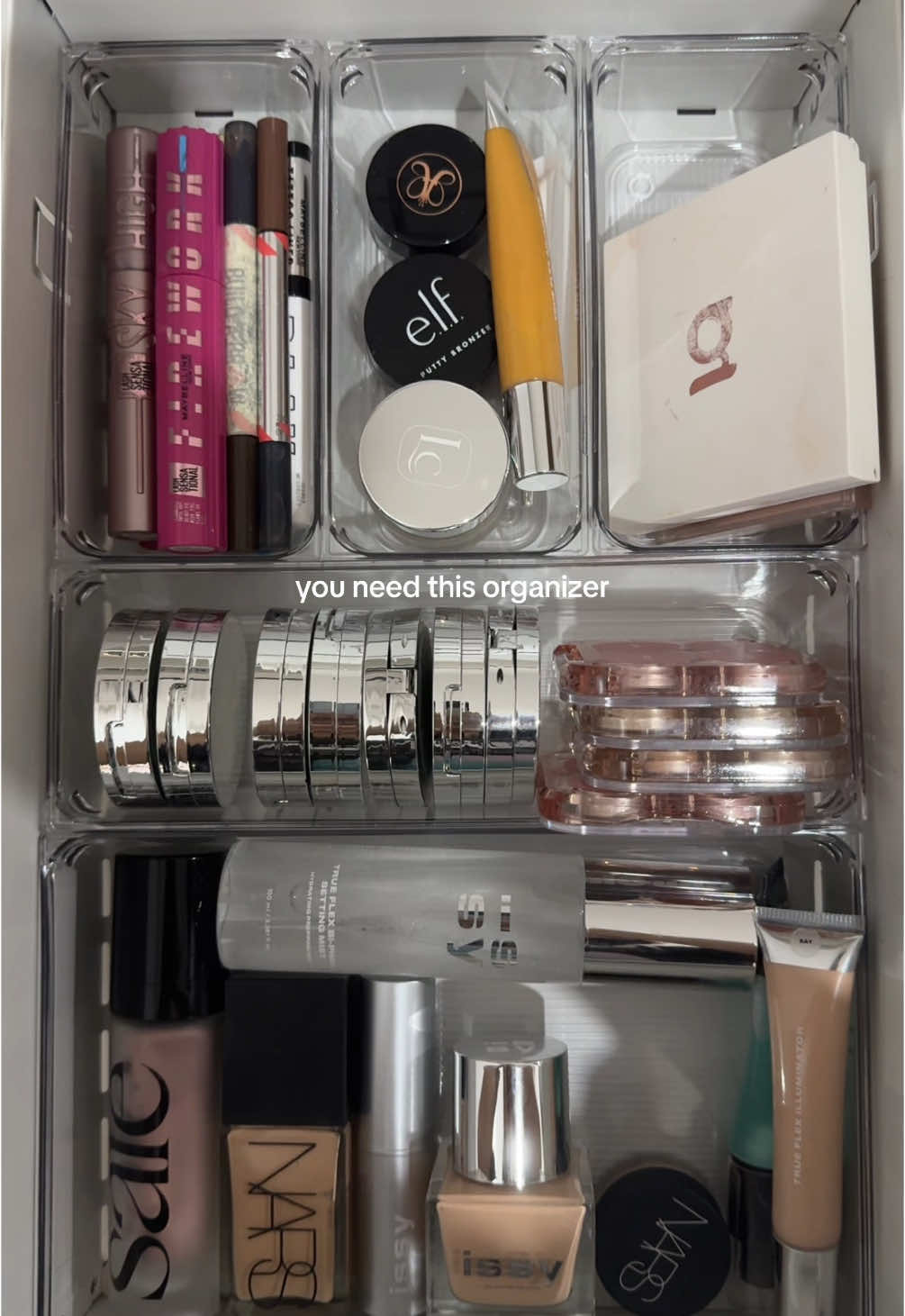 as an organized girlie… best purchase! hahaha got so kilig when it fit perfectly 🥹 #organizer #acrylicorganizer #CleanTok #makeuporganizer 